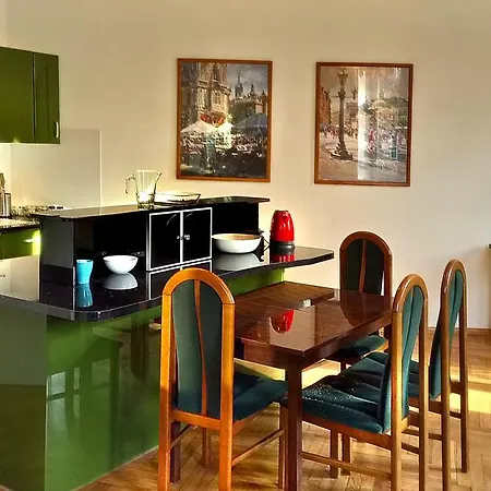 Dietla 33 Miodosytnia * Krasków